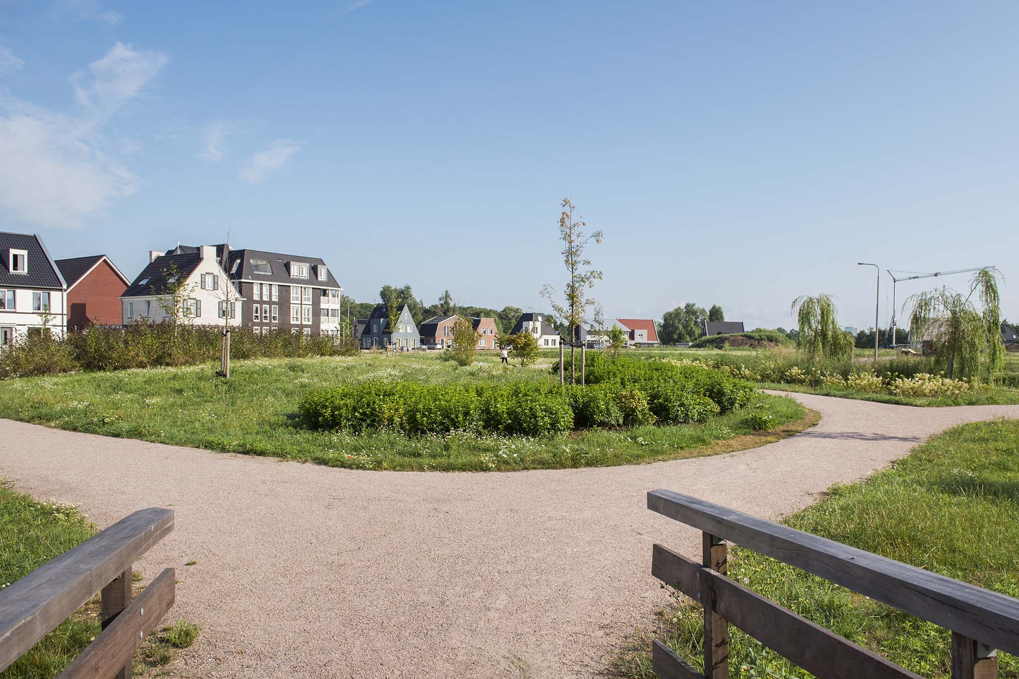 De Tuin van Elden met verschillende architectuur en groene omgeving